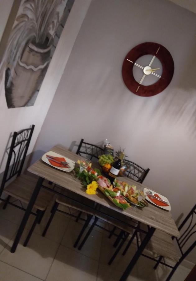 Maury Down Town Apartment Naxos City Luaran gambar